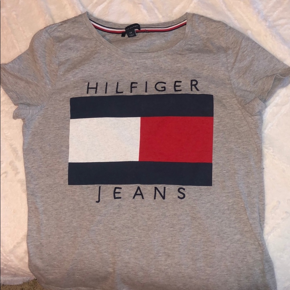 Tommy Hilfiger t shirt